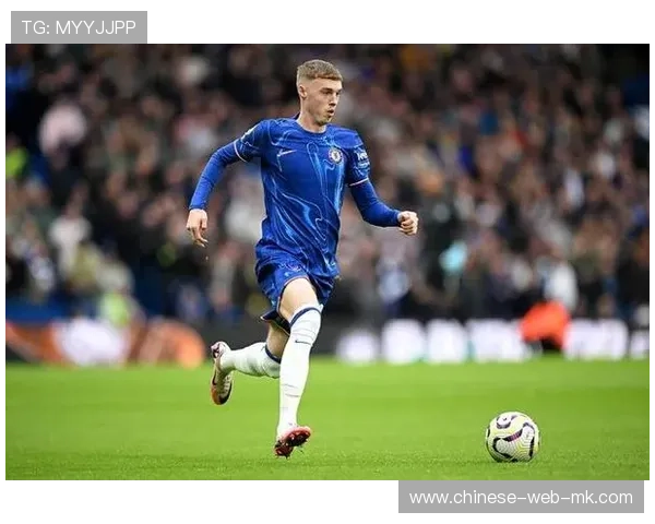 帕尔默在关键区域传球决策速度比同级球员慢0.8秒，年轻球员经验短板